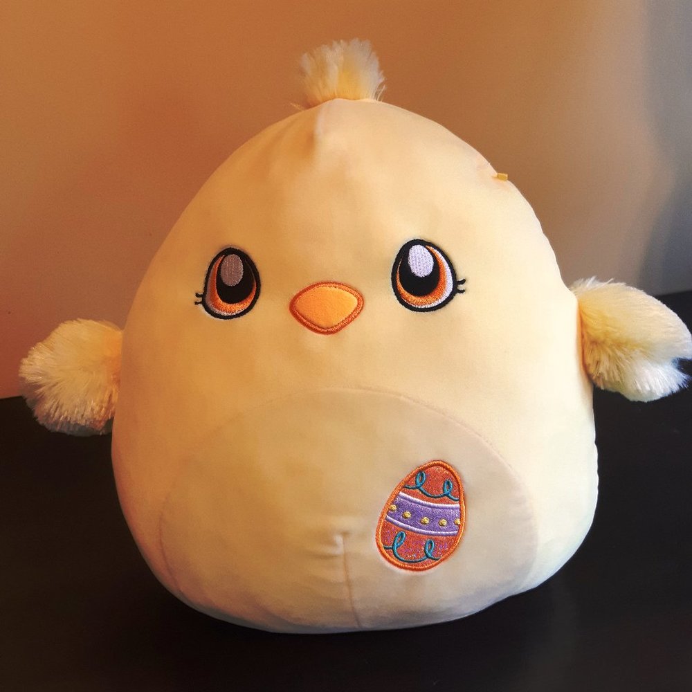 NWOT Squishmallow Aimee the Chick Easter Egg 12" with rare anime eyes